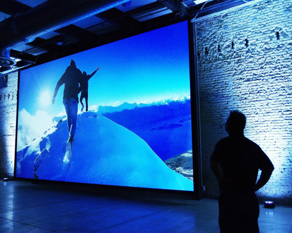 اجاره مانیتور بزرگ